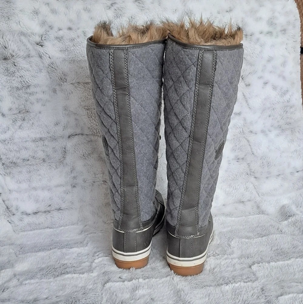 Global Win Quilted gray fur warm tall Duck Boot winter Snow boots. Size 8.5.